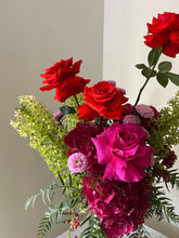 Load image into Gallery viewer, VALENTINES FLORIST CHOICE